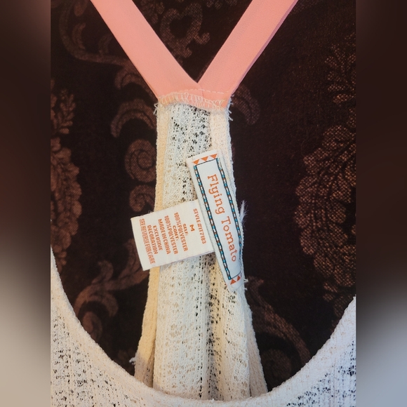 Spring tank top - Picture 4 of 4